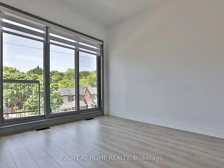1169 Davenport Rd #4 — Photo 14