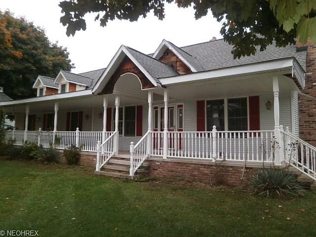 1st image of 7729 Manor Dr