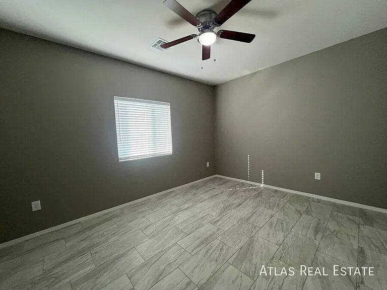 61 W Lester St — Photo 10