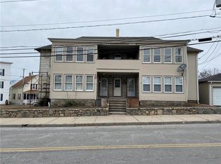 292 Logee St, Woonsocket, RI 02895
