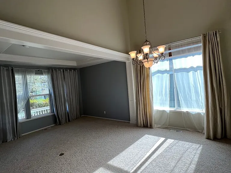 3593 NW Lansbrook Ter — Photo 3