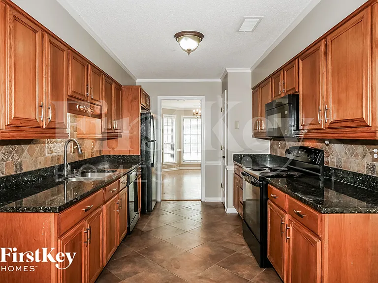 3882 Windy Trail Cv — Photo 8