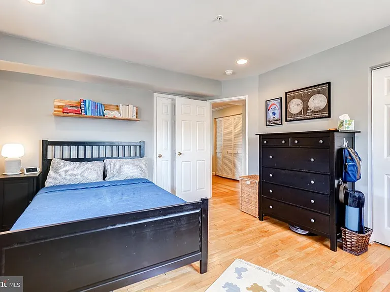 401 Evarts St NE #301 — Photo 28