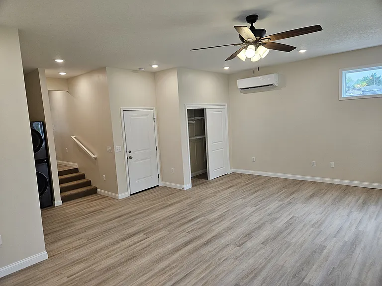 3401 Clover Hills Dr — Photo 12