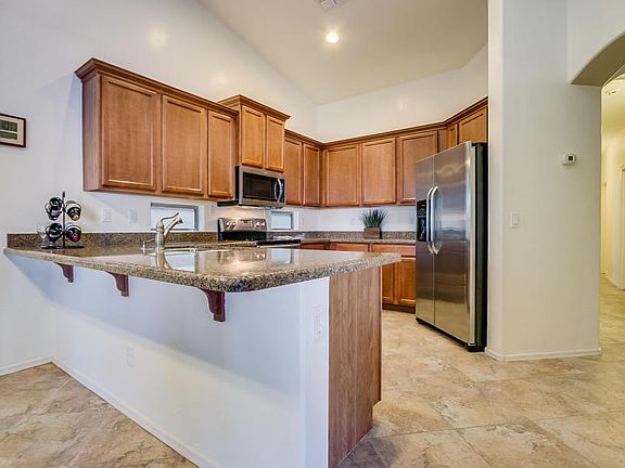 5th image of 12156 W Miami St