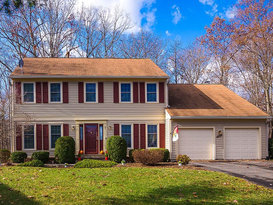 1st image of 15214 Dumas Ct