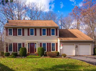 15214 Dumas Ct, Centreville, VA 20120