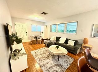 3095 SW 21st St #1, Miami, FL 33145
