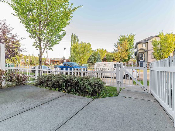 2nd image of 5193 Terwillegar Blvd NW