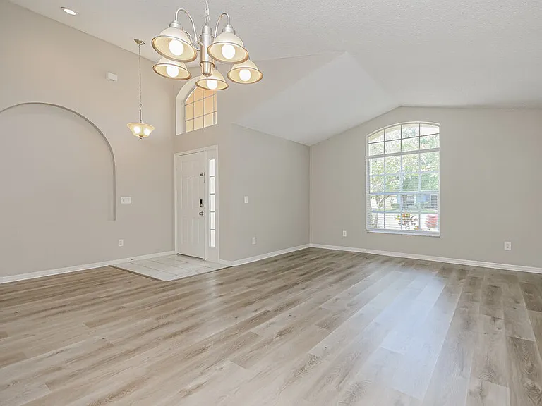 11528 Grazeley Ct — Photo 5