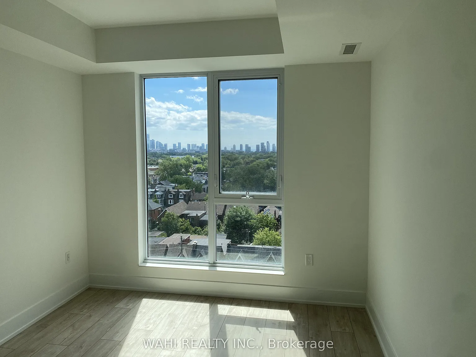 2 bed, $2,600 — Photo 4