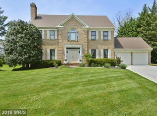 5832 Mossrock Dr, Rockville, MD 20852
