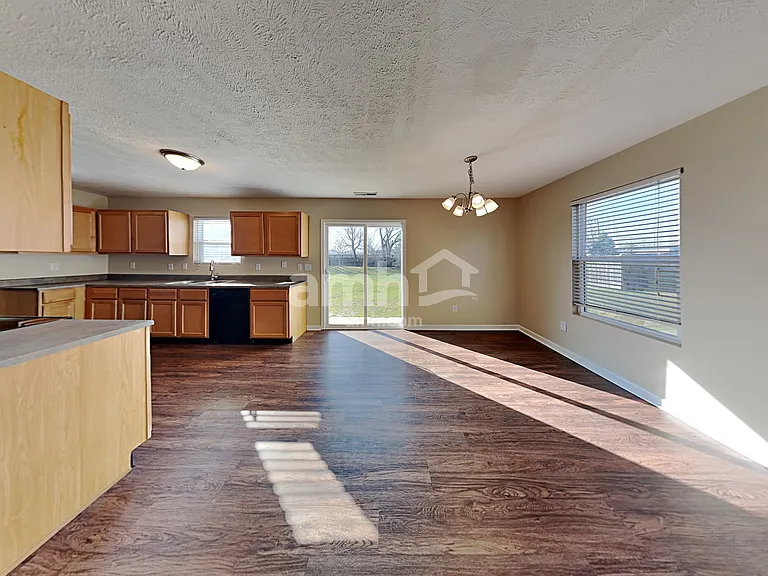 3457 Black Forest Ln — Photo 5