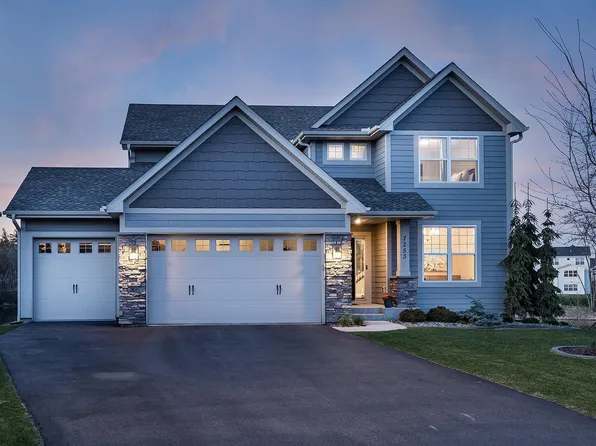 7253 Rogers Ct, Chanhassen, MN 55317