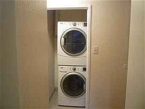 4th image of 1747 Breckenwood Ct APT 1