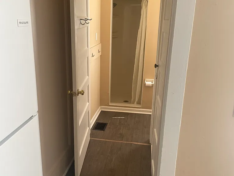 1200 Longfield Ave #1 — Photo 9