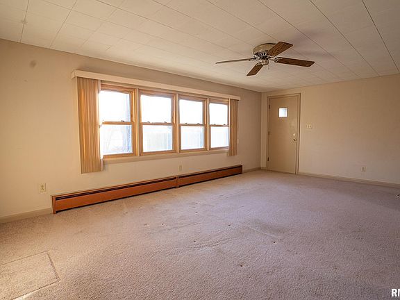 2nd image of 66 Dawn Dr