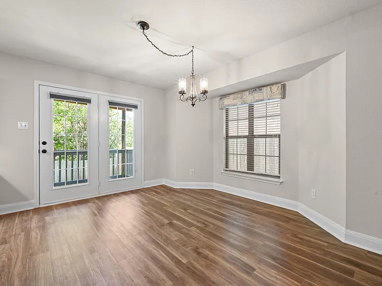 11312 Crest Meadow Ln — Photo 10