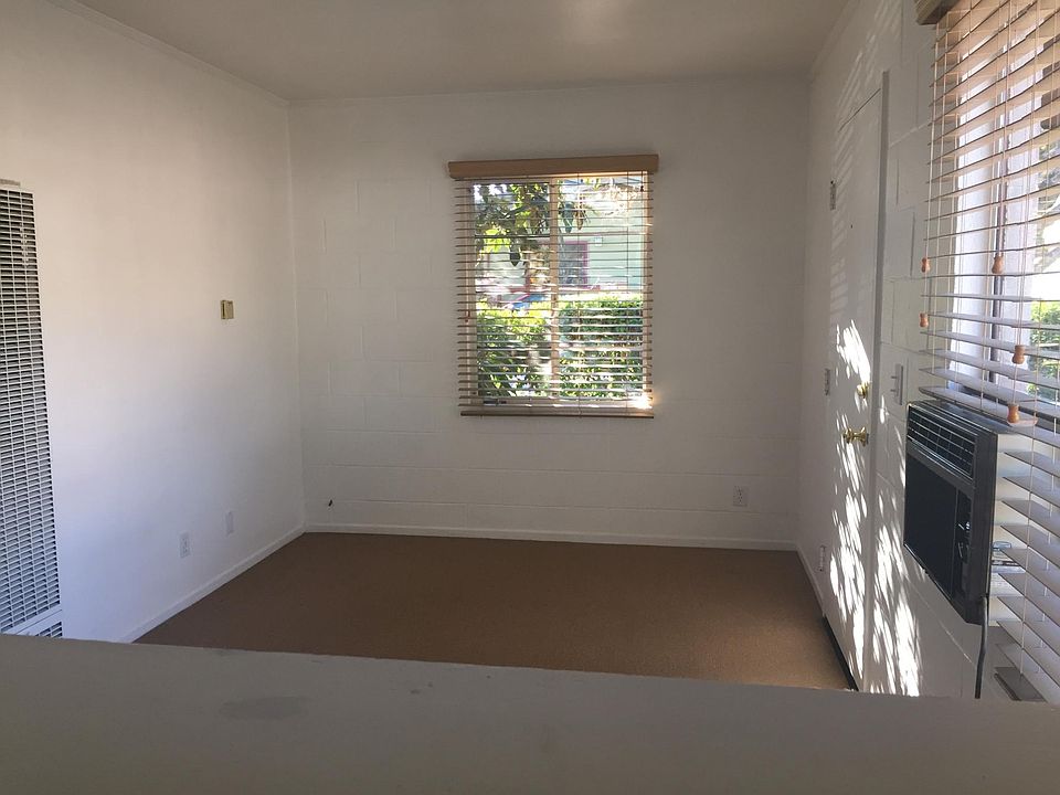 1st image of 204 N Ventura St