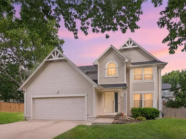 4927 Brockway St, Shawnee, KS 66226