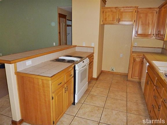2nd image of 1954 Celio Ln