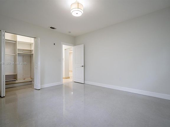 5th image of 1710 Cleveland Rd #0