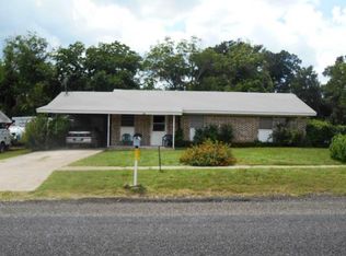 621 Central Ave, Strawn, TX 76475