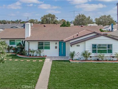 5562 Edinger Ave, Huntington Beach, CA, 92649