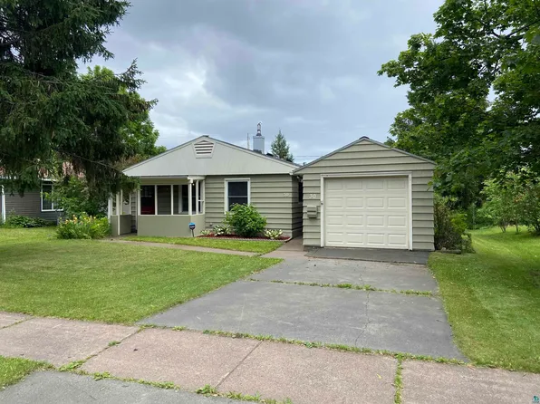 30 Arthur Cir, Silver Bay, MN 55614