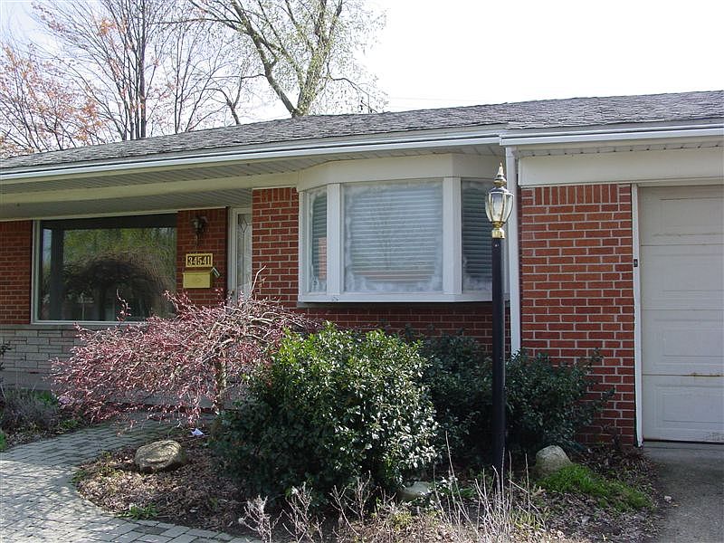 34541 Birchwood Front Exterior