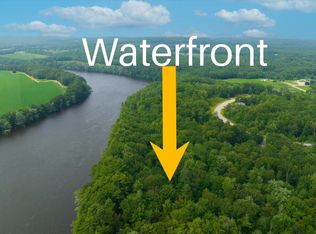 11 Commons Dr, Lewiston, ME 04240