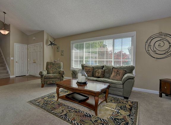 5th image of 3779 Thousand Oaks Dr