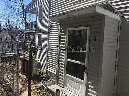 3rd image of 122A Westbourne Ter #1