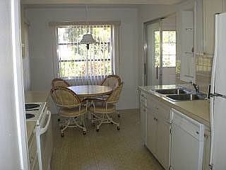 Kitchen and breakfast room
