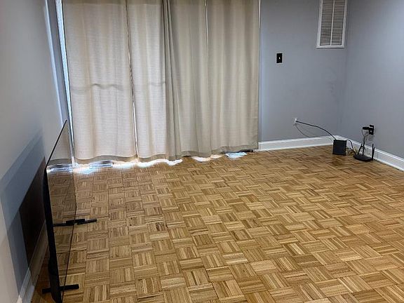 4th image of 353 Homeland Ave #2C