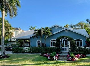 474 Central Ave, Naples, FL 34102