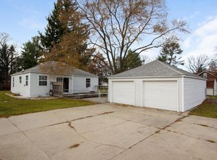 1486 S Walker Rd, Muskegon, MI 49442