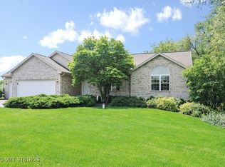 3607 Ridge Rd, Spring Grove, IL 60081
