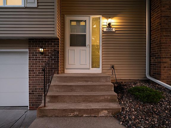 4th image of 4664 Ridge Cliff Dr