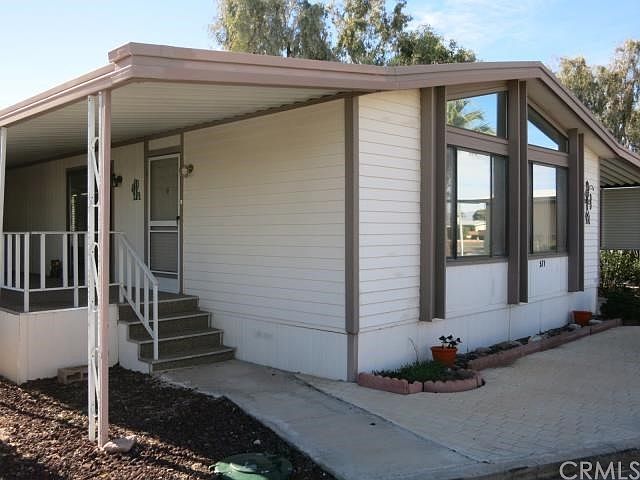 1st image of 571 Beach Dr #571