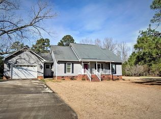 1072 Tom Charles Rd, Summerton, SC 29148