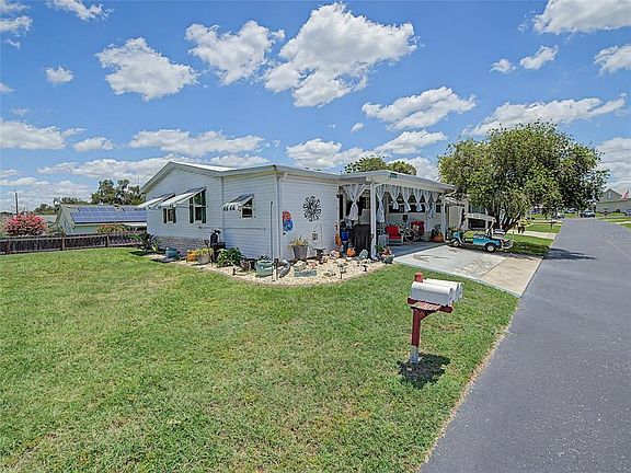 2nd image of 37513 CAMPO AVENUE
