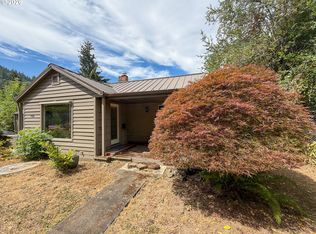 738 W Union St, Roseburg, OR 97471