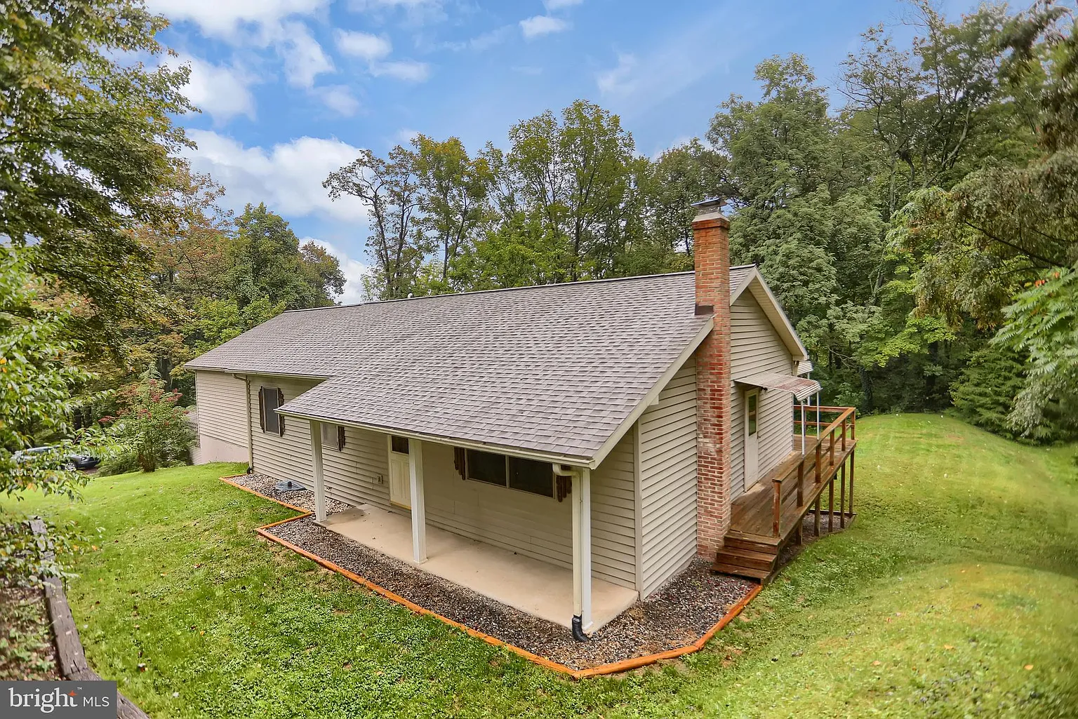 16 Allen Dr photo 1