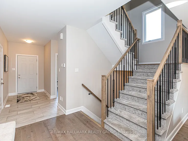 61 Duncanville St — Photo 37