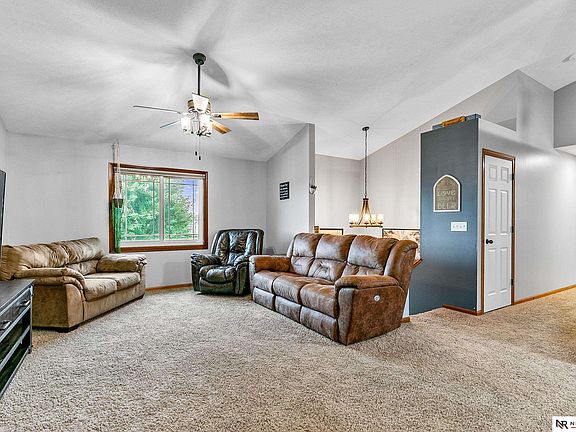 4th image of 2033 N 88th St
