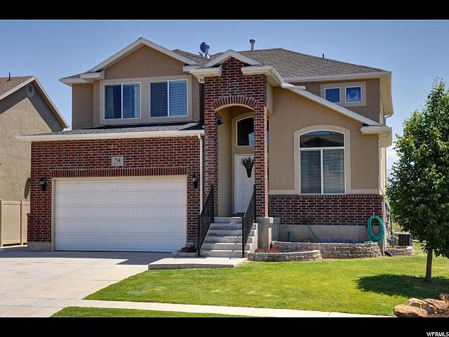 1st image of 754 N Braemar Way