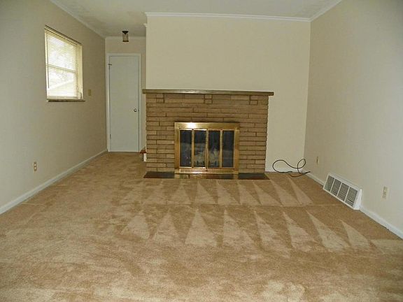 5th image of 1318 Ashland Ave