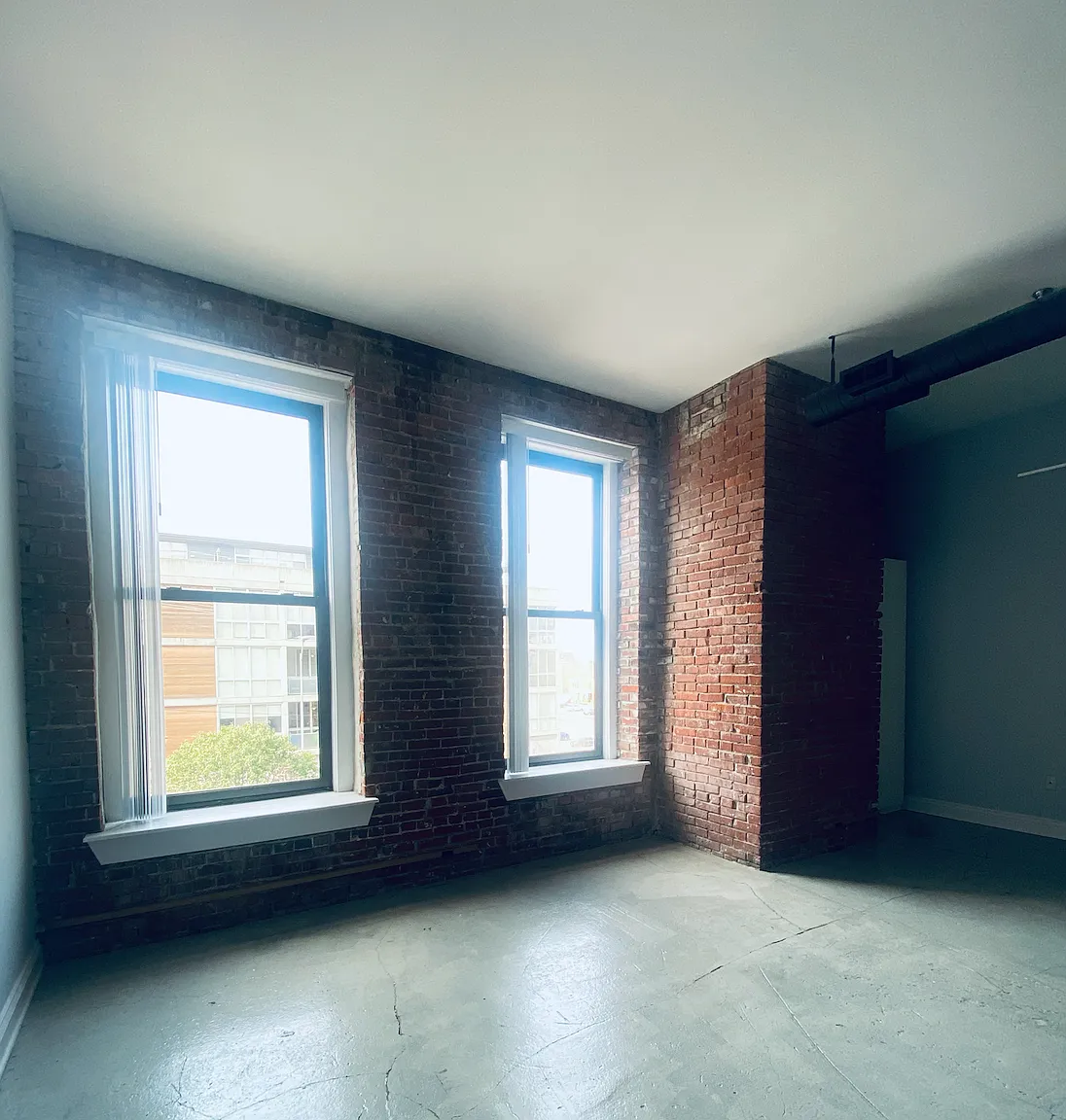 Delaware Lofts - 509-203 — Photo 3