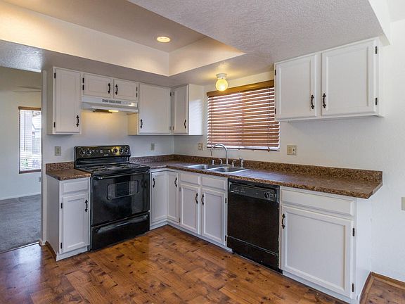5th image of 1855 W Leticia Ln